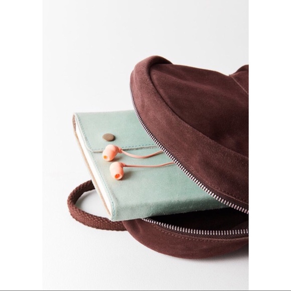 🌿Final Sale🌿 Urban Outfitters Suede Backpack - Picture 3 of 8